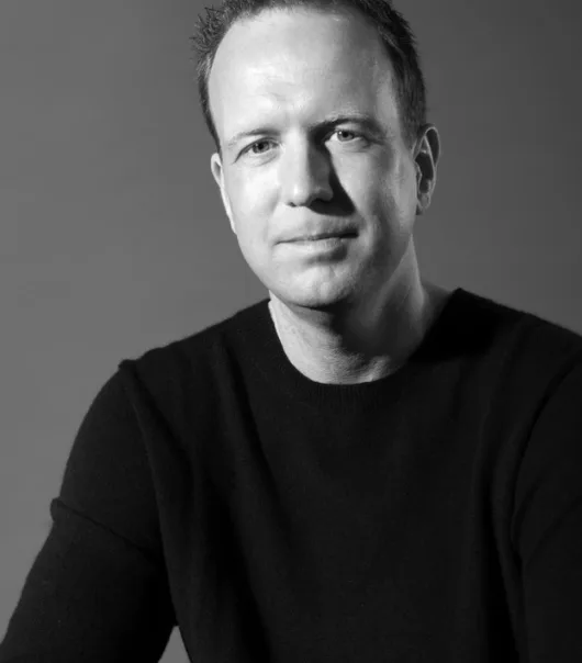 Gijs Bodenstaff, auteur en GEO-specialist, zwart-witportret